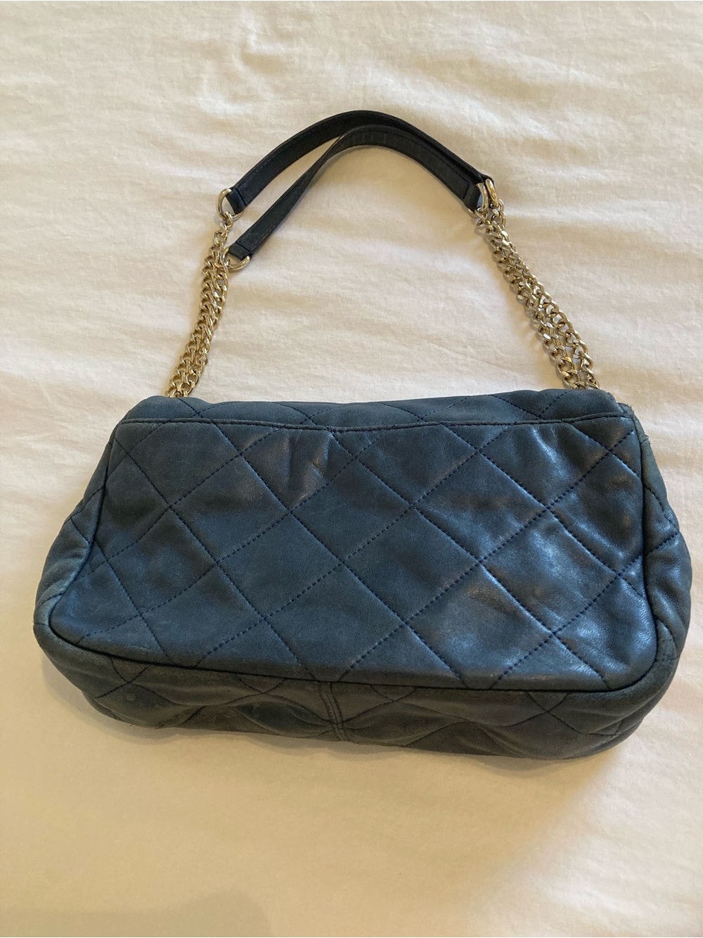 Michael Kors Quilted Navy BlueCrossbody with Gold Chain - Picture 3 of 12